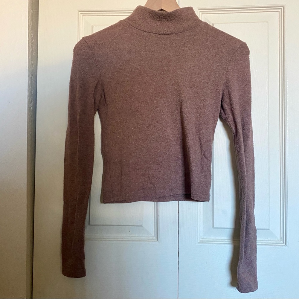 Zara Rose-Colored Mock-Neck Crop Top